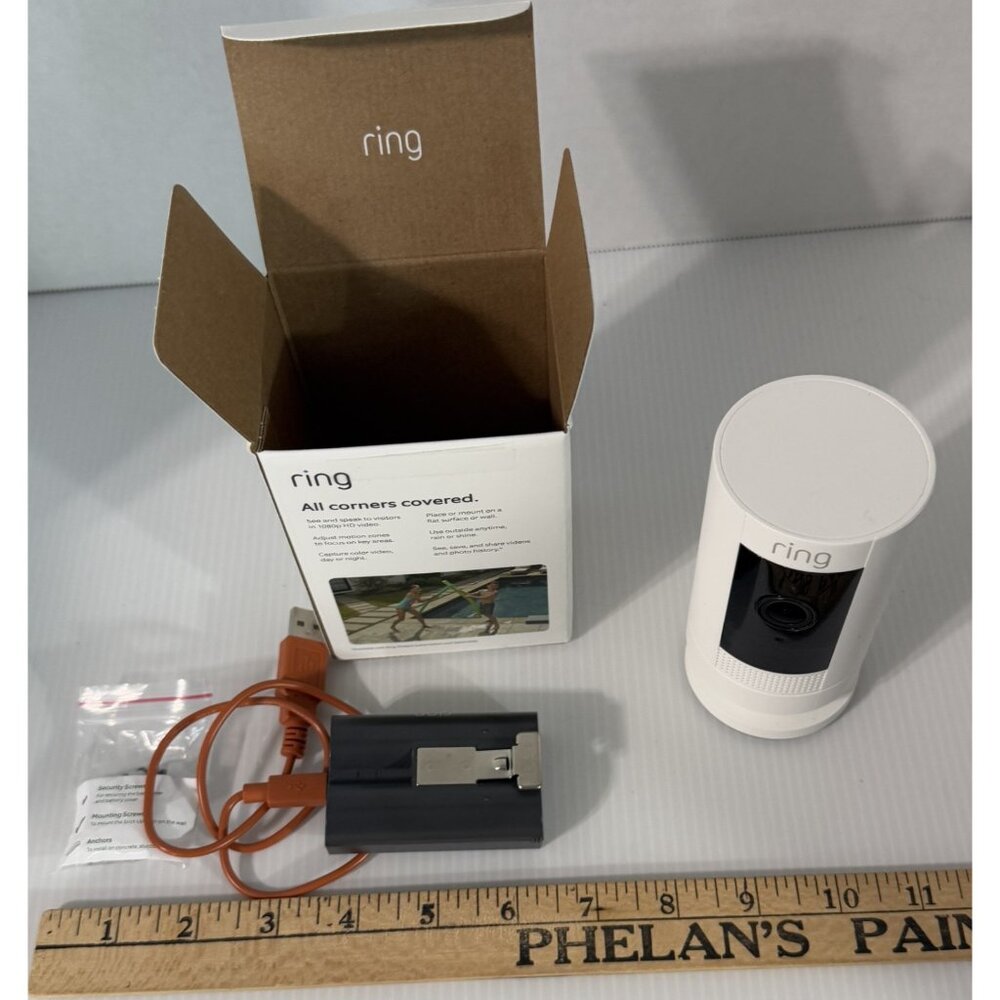 Ring Stick Up Cam Battery Wireless Outdoor/Indoor Camera White New 840268905552 - Picture 10 of 10